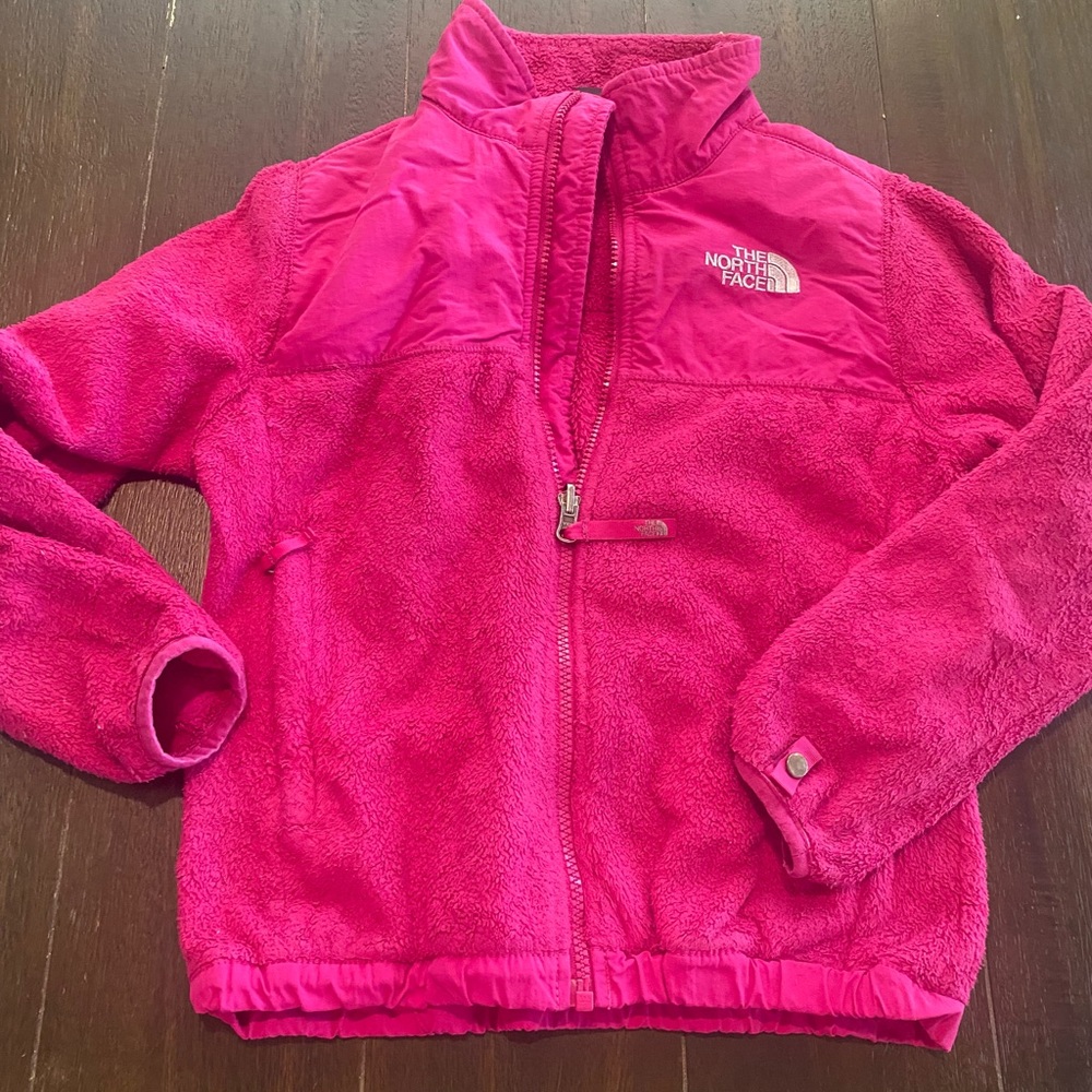 Girls pink Northface Sherpa zip up jacket size 7/8